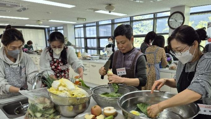 금산군농업기술센터, 건강한 식생활 실천 김치 만들기 교육
