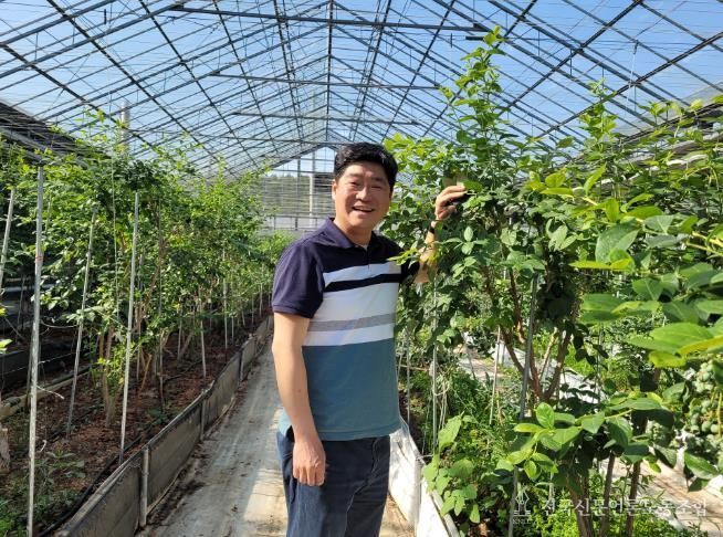 영글어농장 김윤재 대표