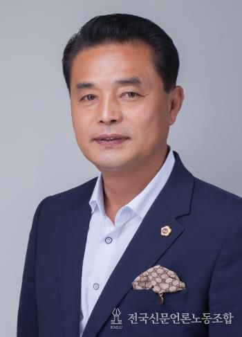 충북도의회, 박지헌 의원 지방의회법 제정 촉구 건의안 채택