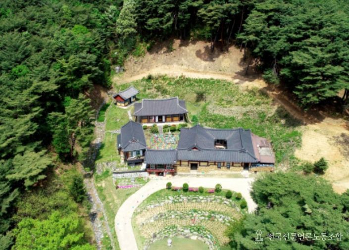 '안동 광흥사 응진전' 원경