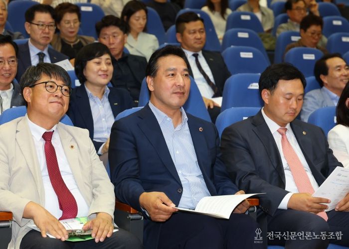 경기도의회 보건복지위원회 김용성 의원(더불어민주당, 광명4)