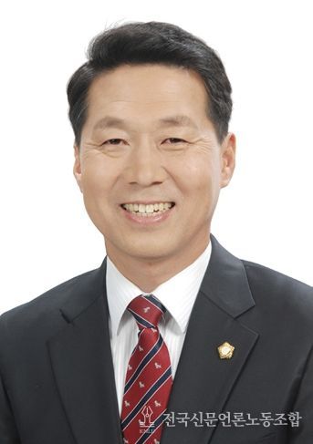 박찬흥 의원(춘천, 경제산업위원회위원장)