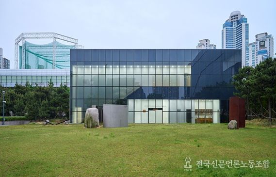 이우환 공간 전경