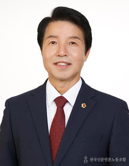 엄기호 강원특별자치도의원, 학생 건강·지역 농가 상생 위해“지역산 과일 지원 단가 현실화해야”