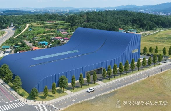 사천 첨단 우주항공 창업지원센터(인큐베이팅센터)