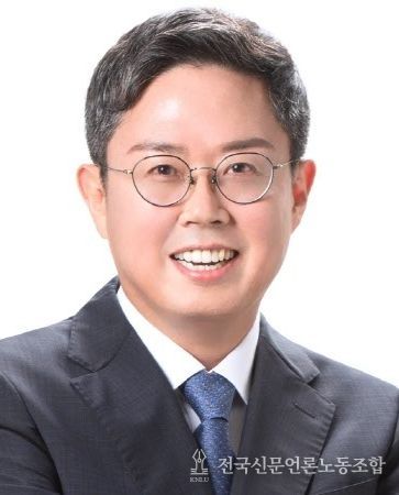 더불어민주당 안도걸 국회의원(광주 동남을, 당 정책위 상임부의장)