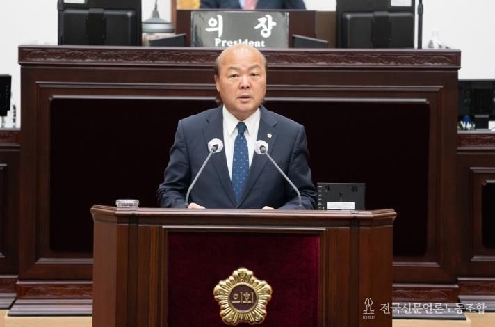 인천시의회, 러브버그 선제 방역체계 구축 추진