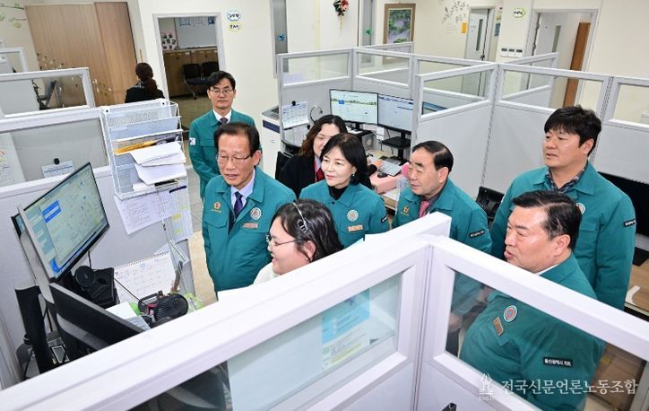 행정자치위원회, 120 해울이콜센터 연장 운영 격려 방문