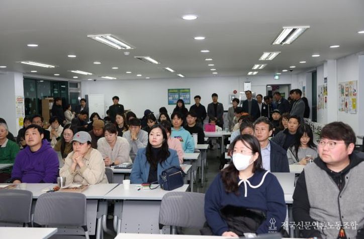 청도의 미래, 우리가 그린다”상상마루에 모인 뜨거운 열정 (로컬임팩트랩).
