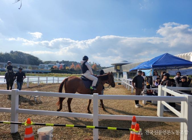 순천만국가정원에서 승마체험
